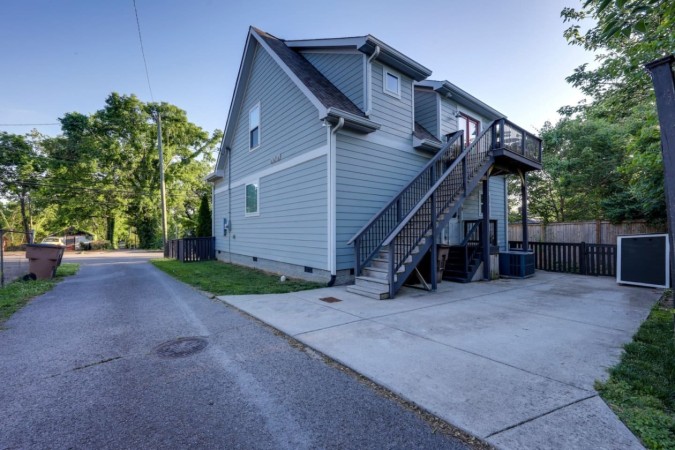 Guest Suite | Private Entrance and Balcony
