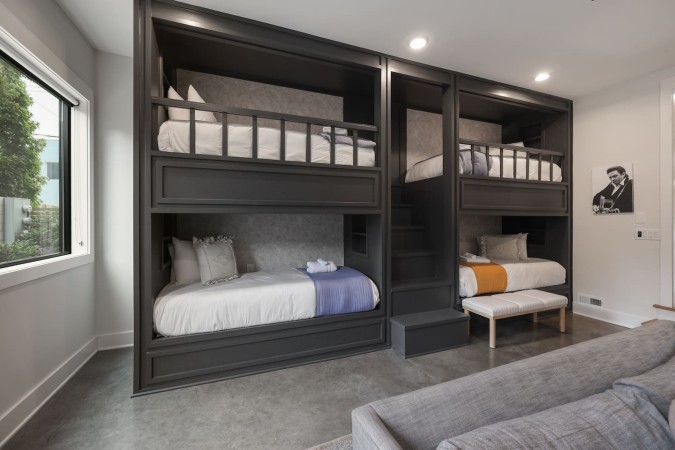 Executive Level Townhome