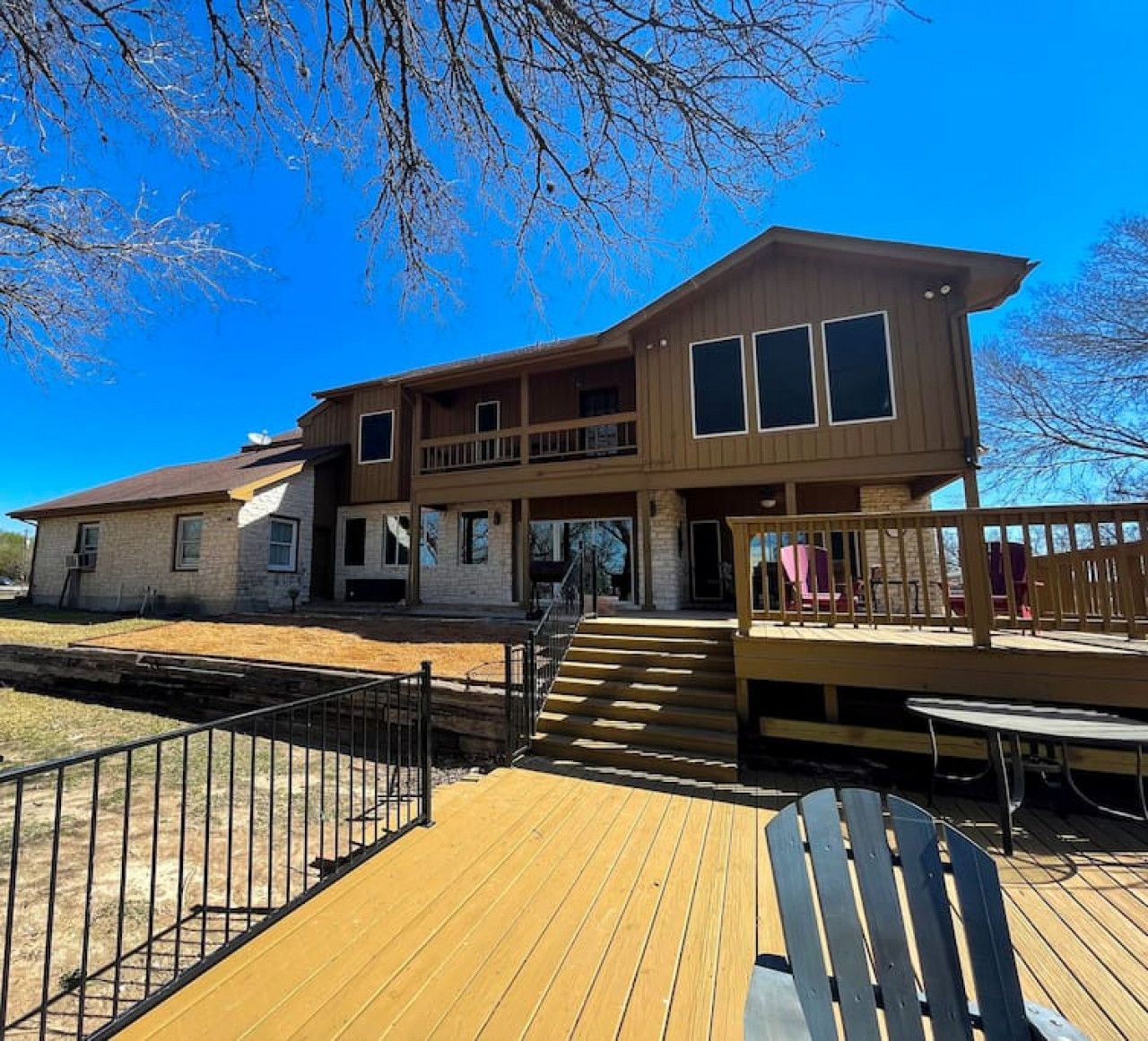 Private Patio And Relaxing River Access - Stunning Oasis - San Marcos, TX