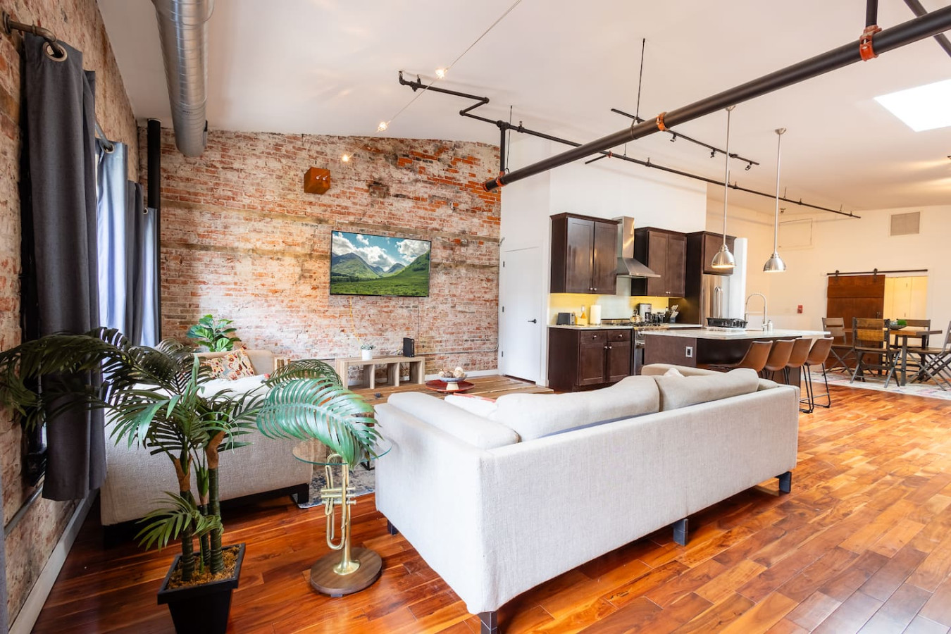 The Heritage Suite Residence near Liberty Bell