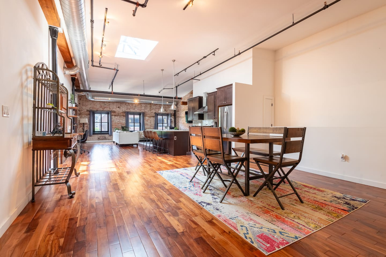 The Heritage Suite | Central Old City Near the Liberty Bell 4