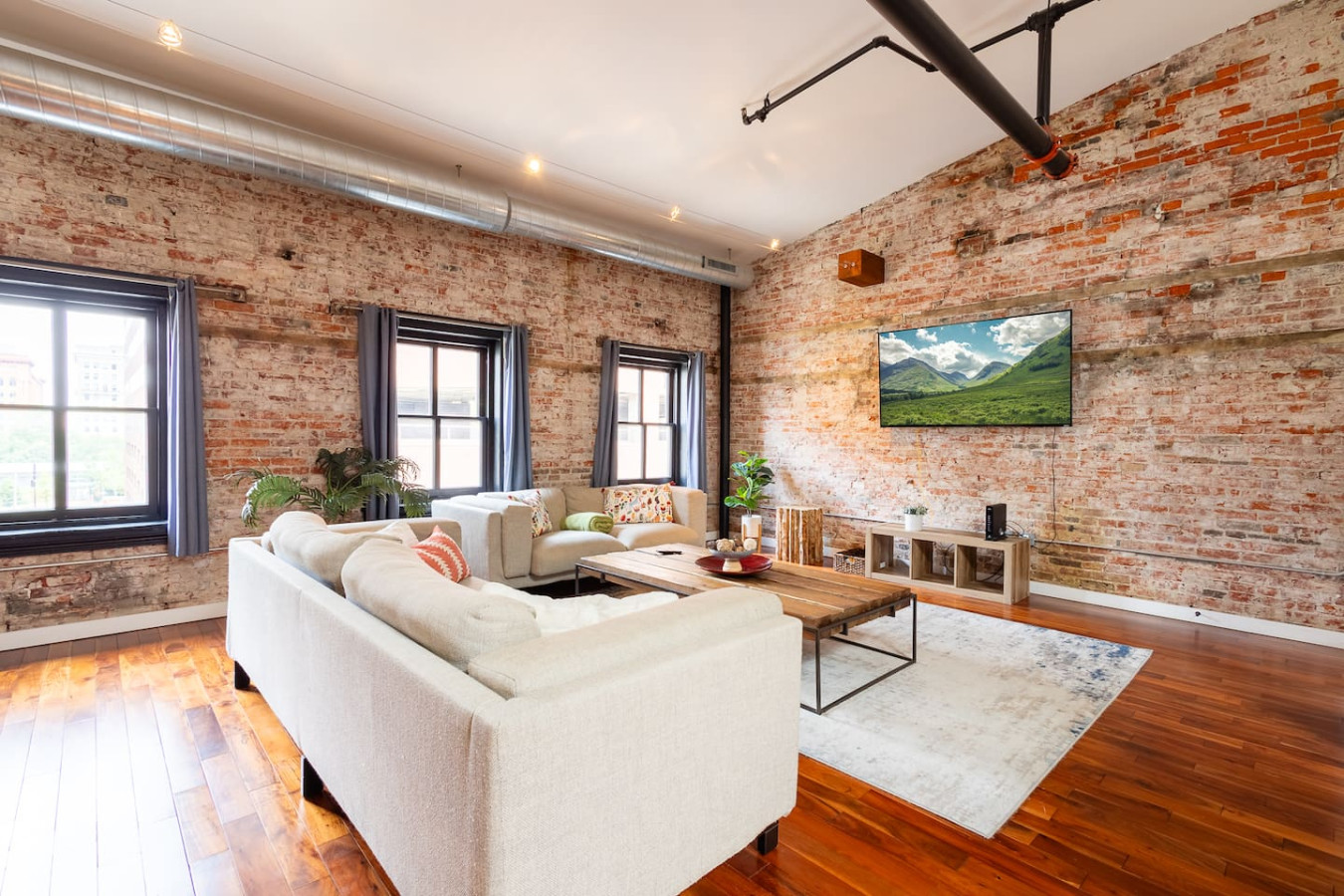 The Heritage Suite Residence near Liberty Bell 2