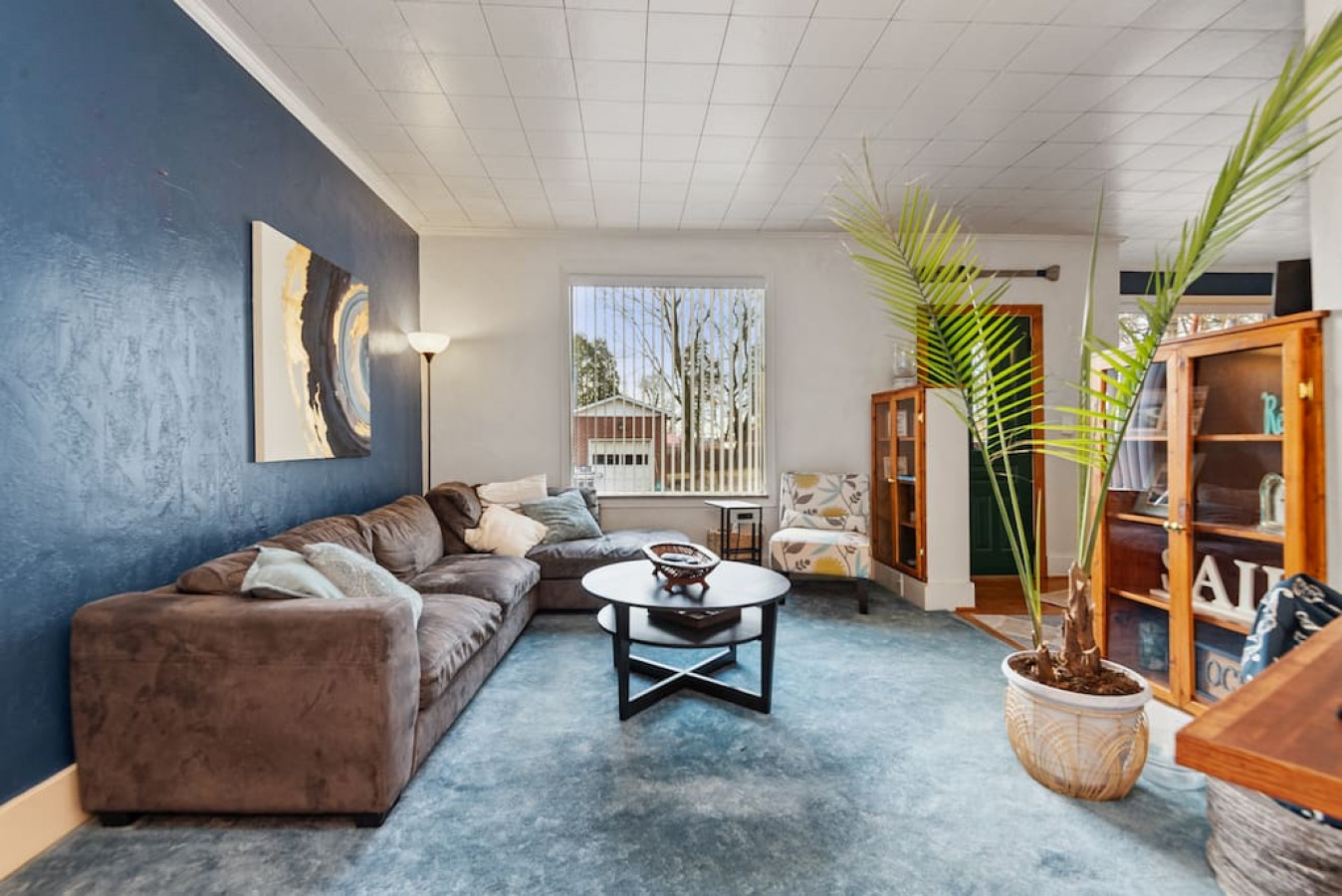 Cheerful Home | Fire Pit | Seasonal Pool | Sleeps 8 3