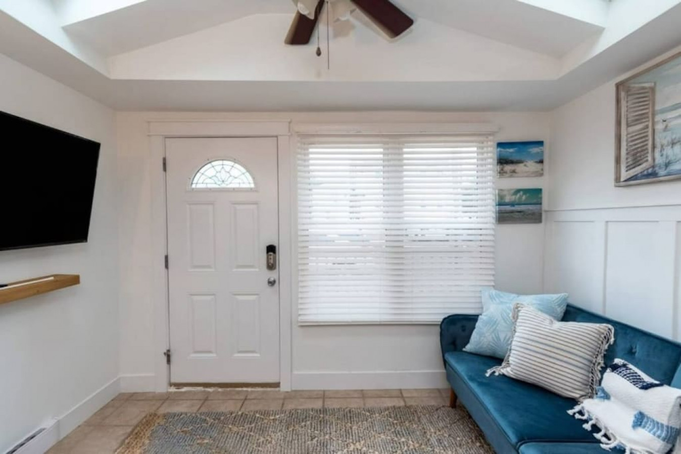 Cozy Margate Cottage - 3 blocks to the Beach! 6