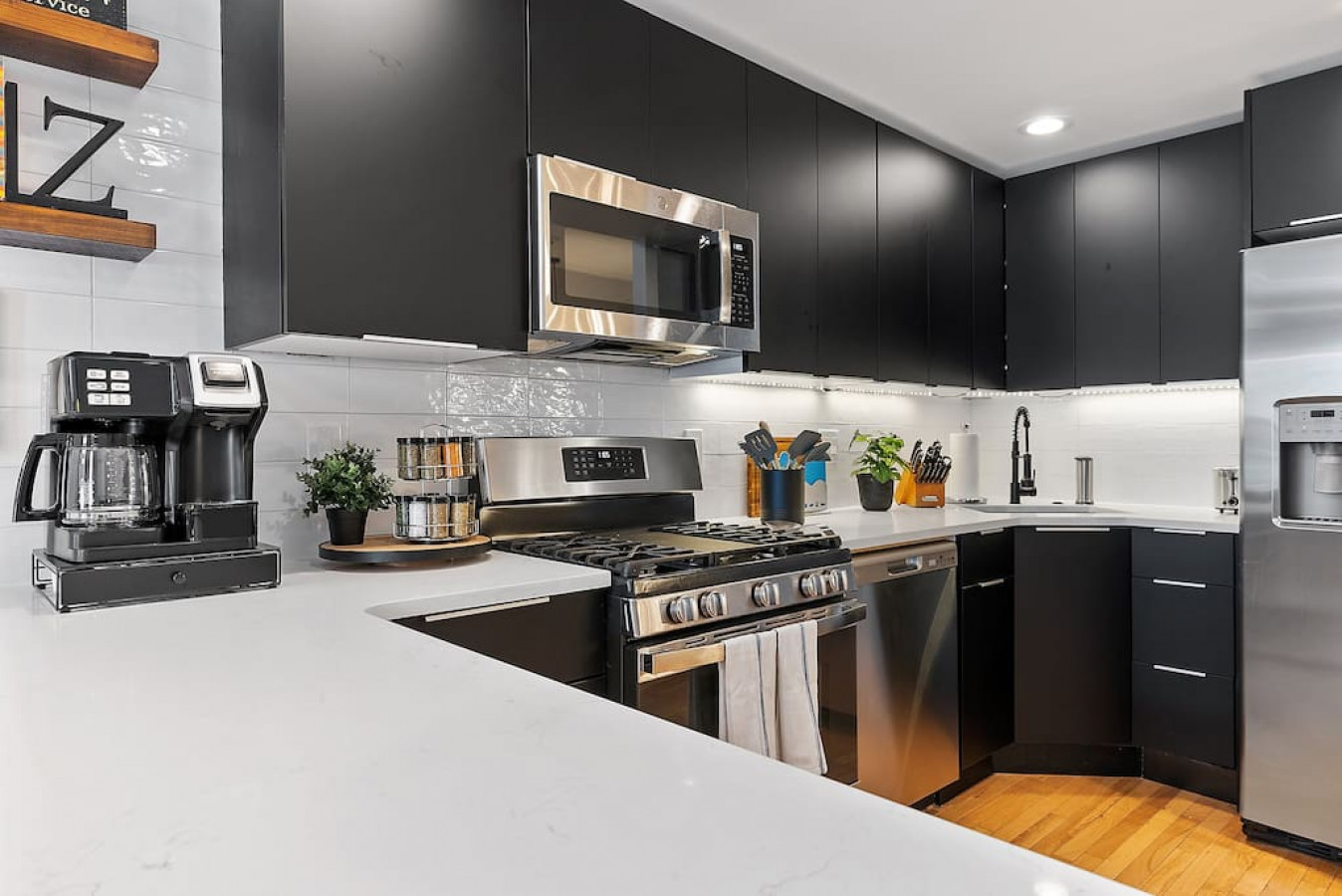 Fitler Square GEM - 3 Bedrooms! 6