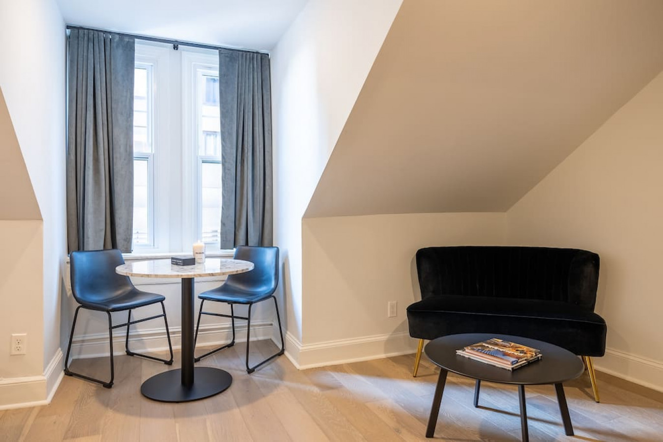 Thena Hotel - Spacious Studio