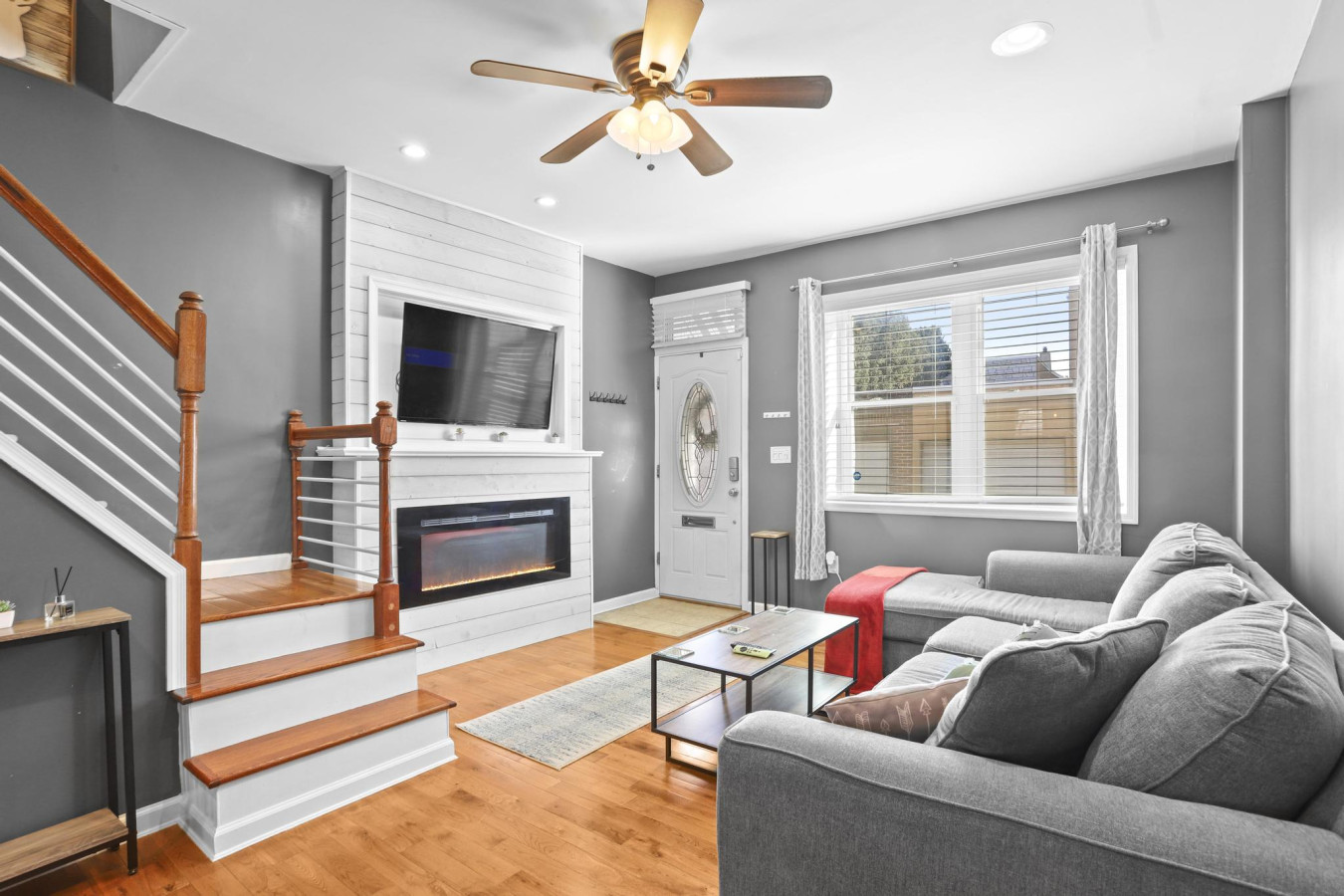 Stylish Retreat With Cozy Fireplace - Chic Comfortable - Philadelphie, PA