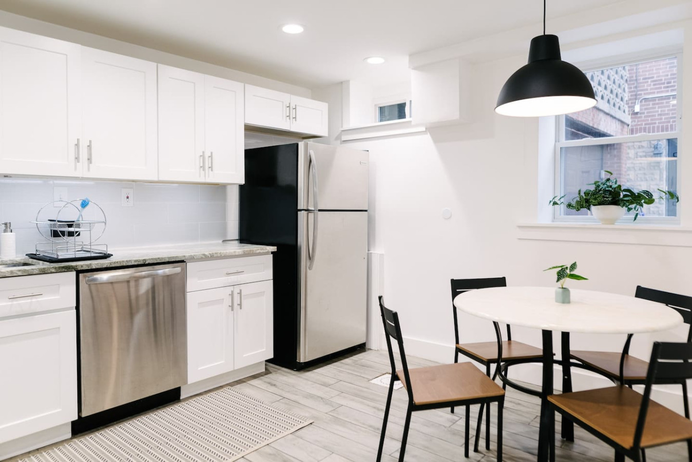 Chic Mt. Washington Retreat Near Downtown Pittsburgh 3