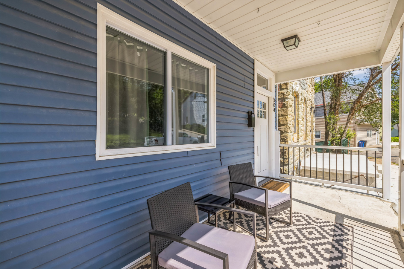 Spacious 5‑BR Mt. Washington Home – 12 Guests, Private Entrance & Skyline Views 4