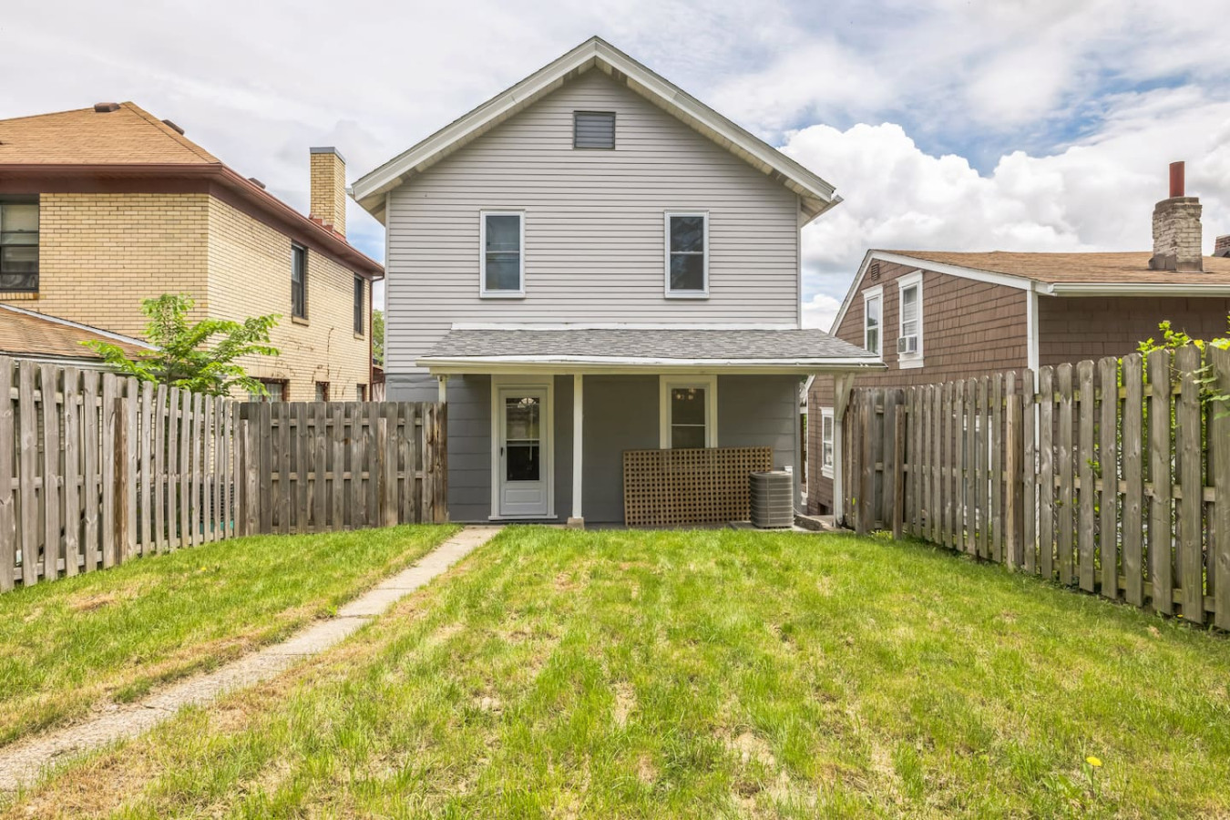 Enchanting 3BR with Yard, Patio 4