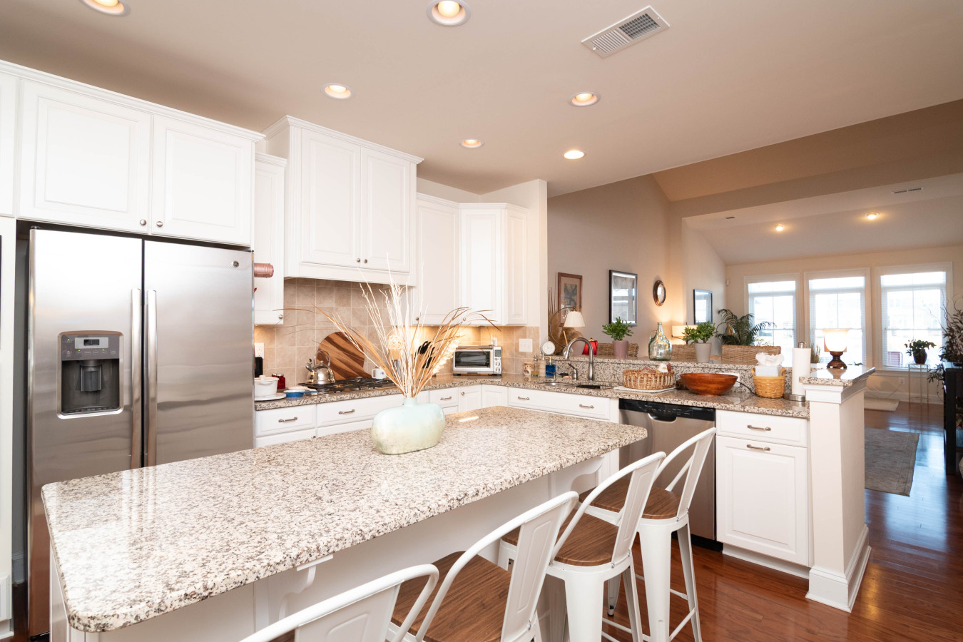 Waterfront Resort | Community Amenities | Sleeps 13 2