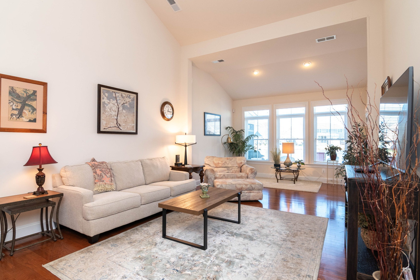 Waterfront Resort | Community Amenities | Sleeps 13 3