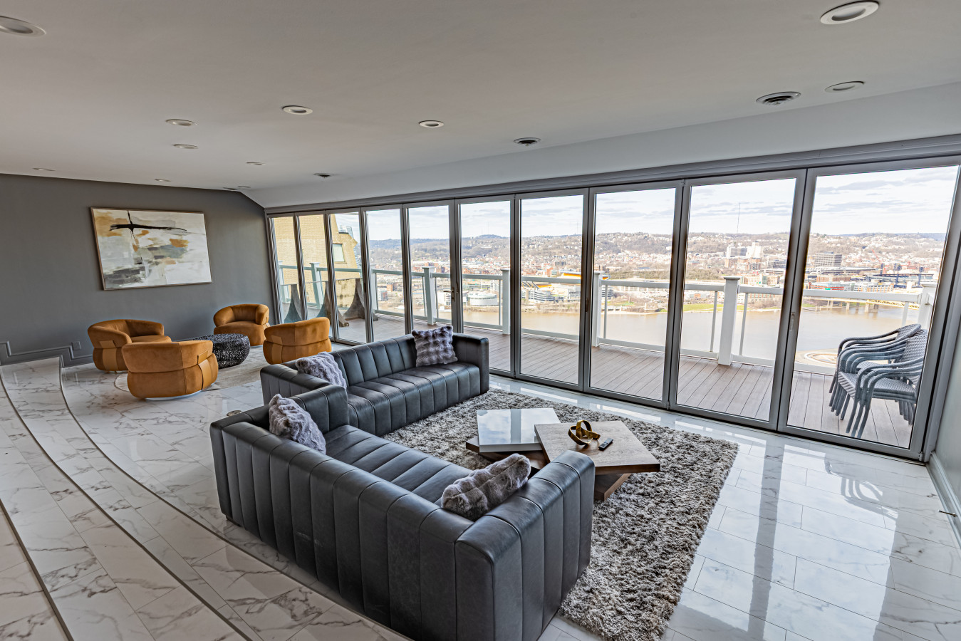 Luxury Skyline-Experience | One of a Kind | Walk to Overlooks 2