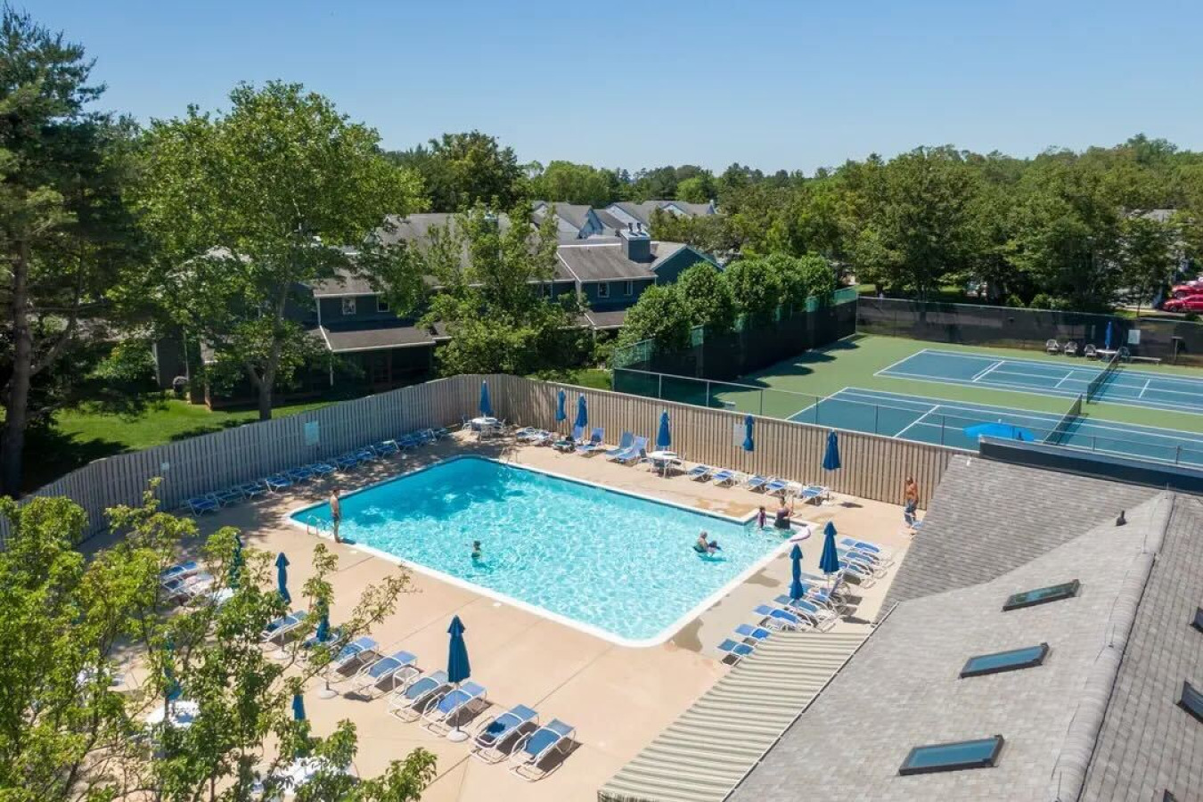 Home Near Beach | Shared Pool & Tennis Courts 4