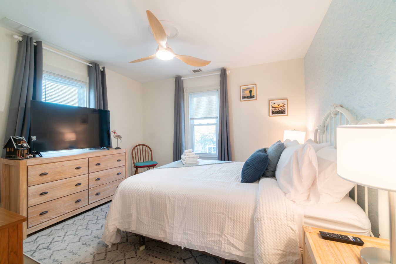 Coastal Escape W/Deck | 3 Blocks To Beach & Golf Courses Nearby 4