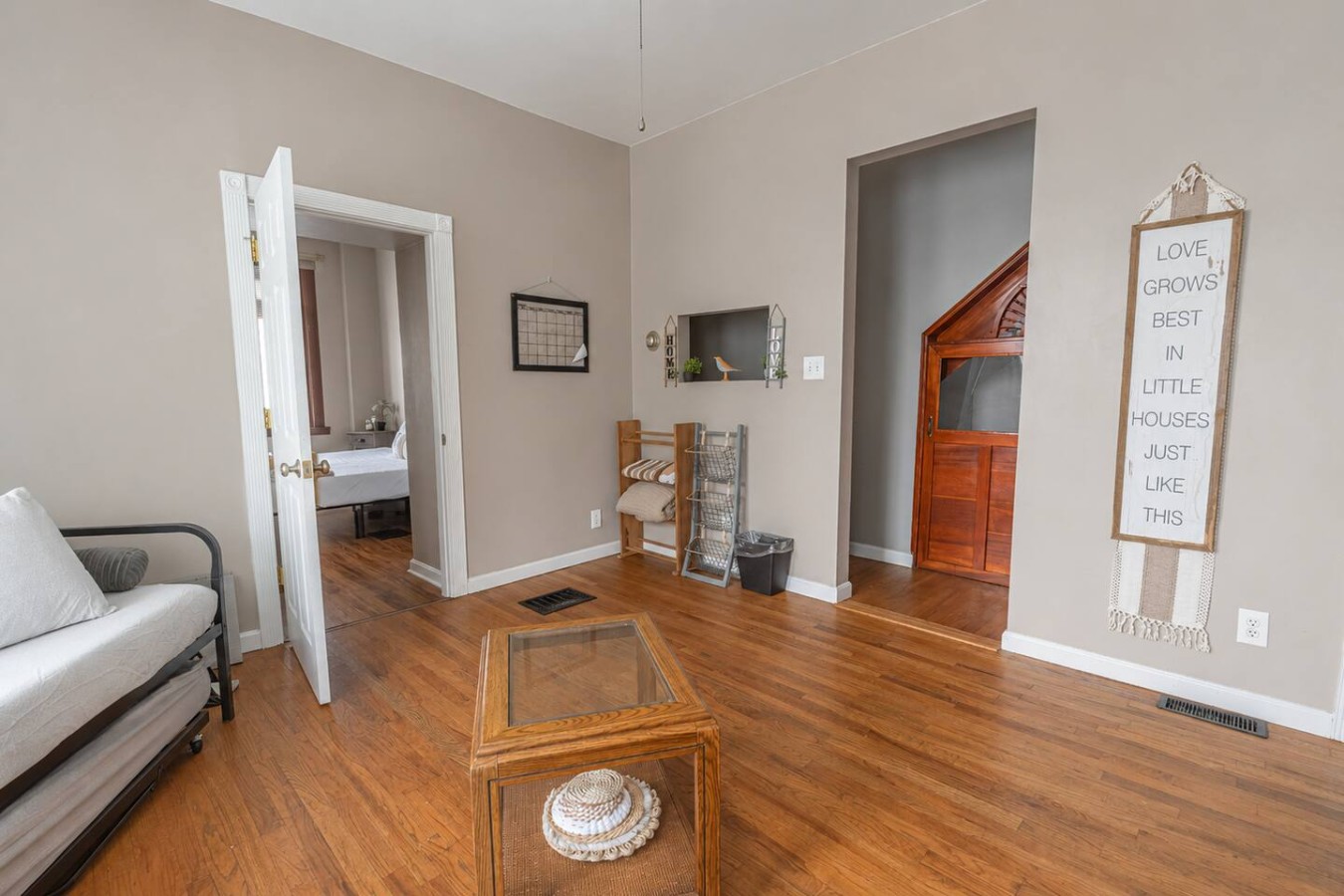 Cozy Mount Washington 1BR | Patio | Sleeps 4 6