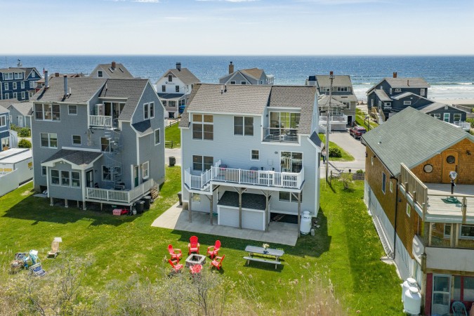 Listing ImageMoody Beach Coastal Retreat | Ocean Views, Steps to Sand