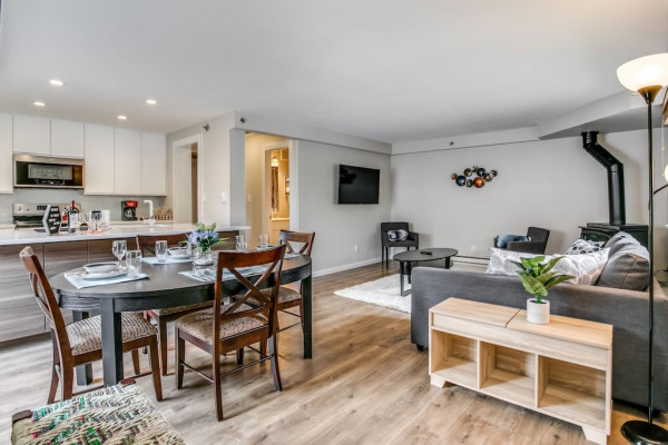 4295 Columbine Dr #1 · Stylish Meets Mountain Cozy - East Vail Condo