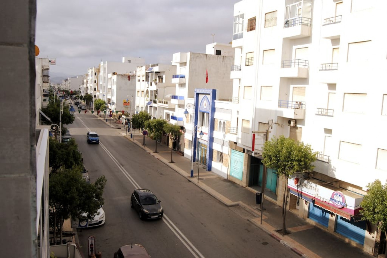 Avenida principal de Martil