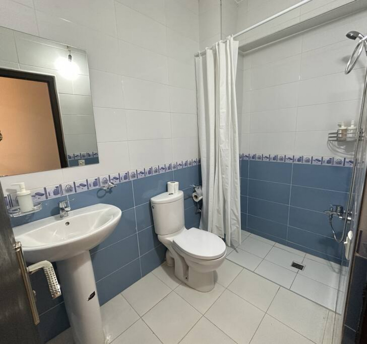 103 · Appartement neuf au coeur de martil, plage à 1min