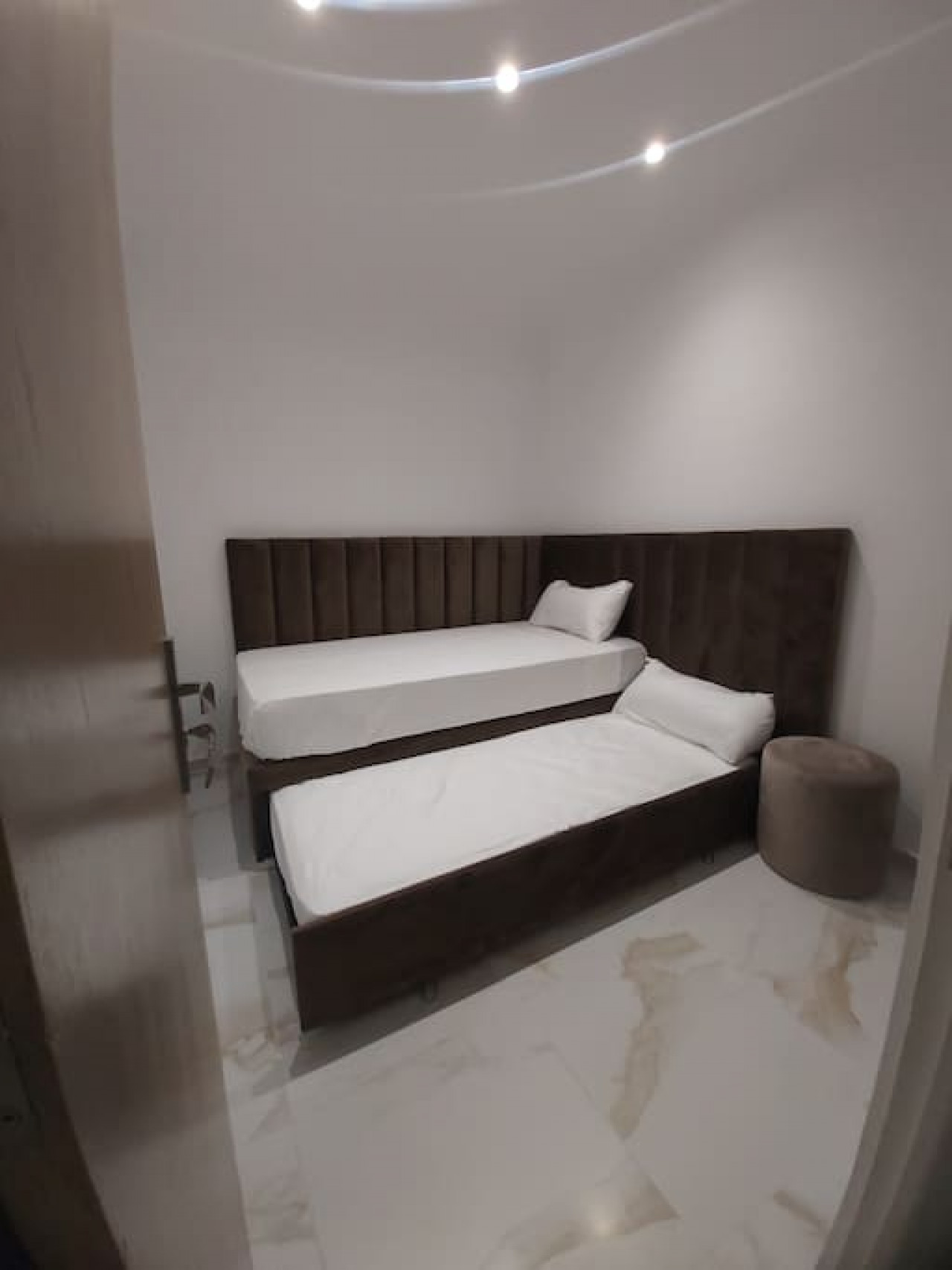 102 · Appartement chic au cœur de Martil, plage à 1 min.