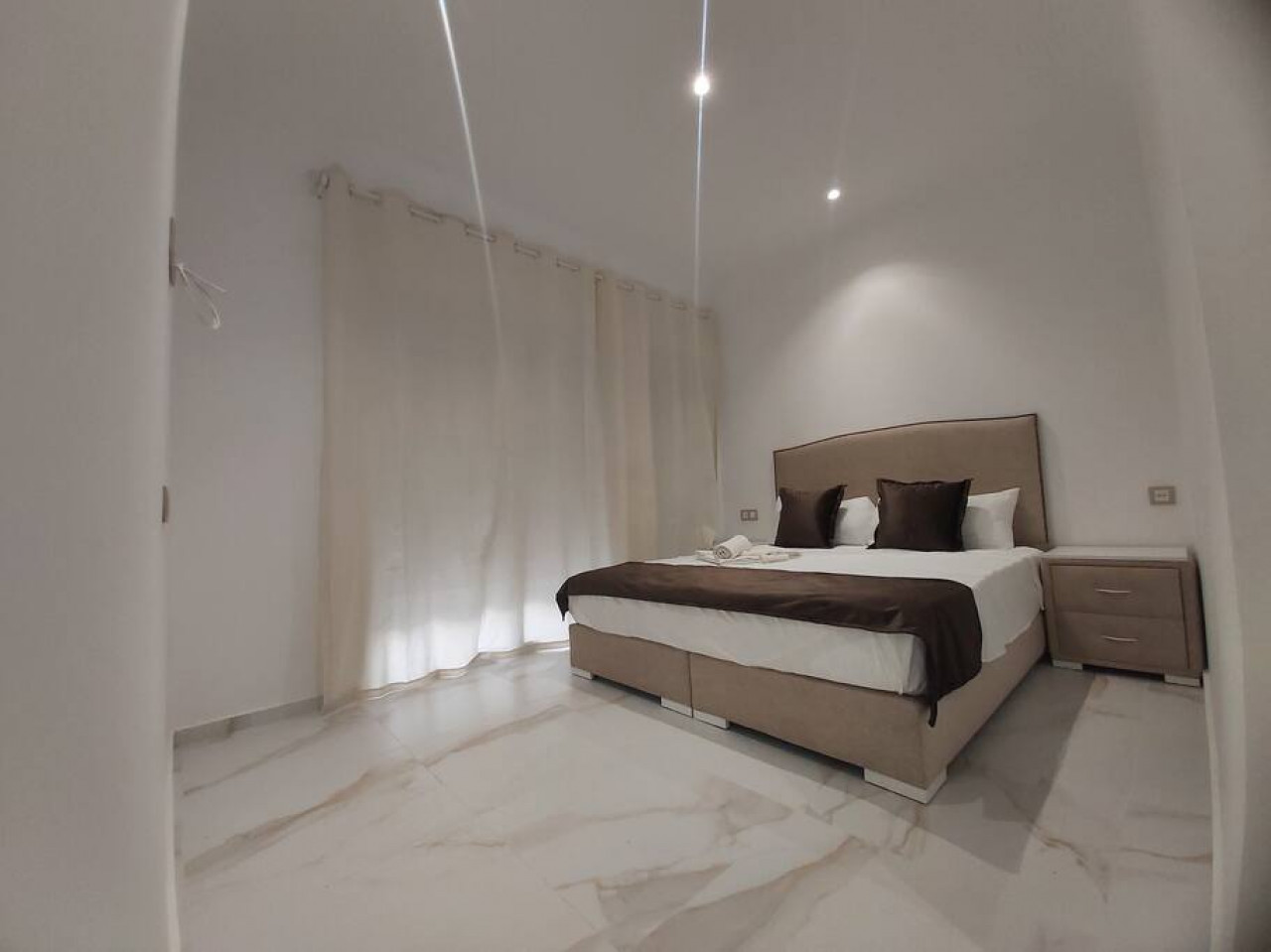 102 · Appartement chic au cœur de Martil, plage à 1 min.