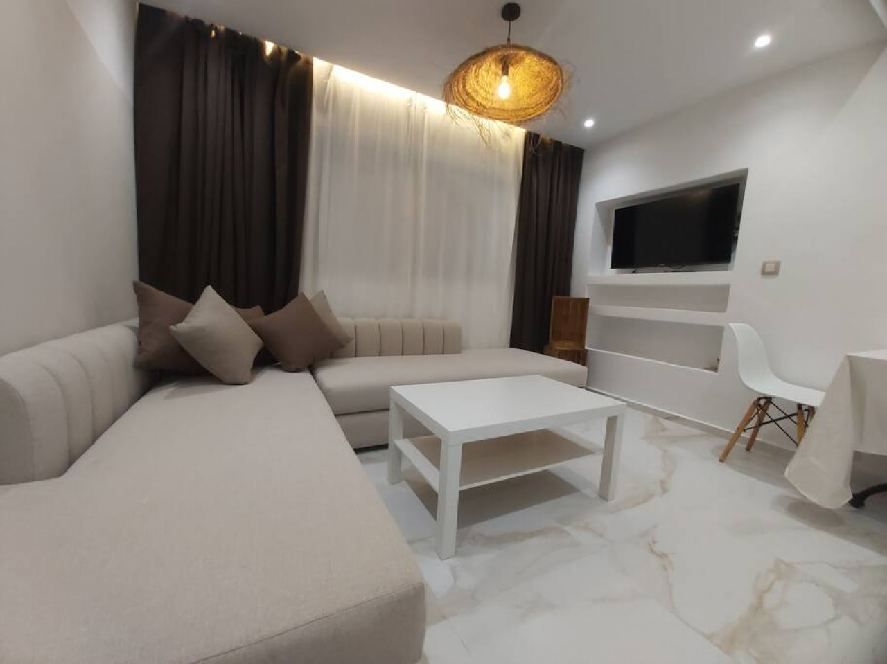 102 · Appartement chic au cœur de Martil, plage à 1 min.