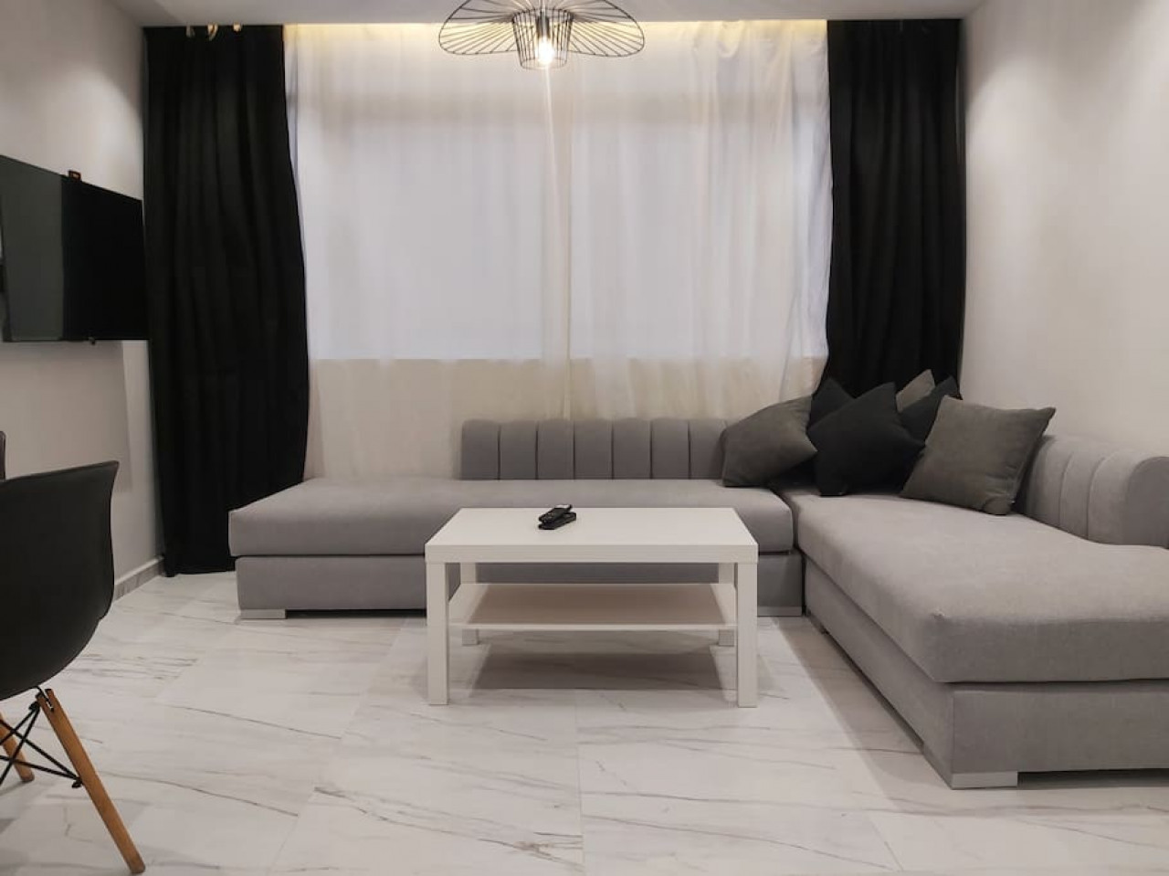 101 · Appartement luxueux au centre, plage à 1min.