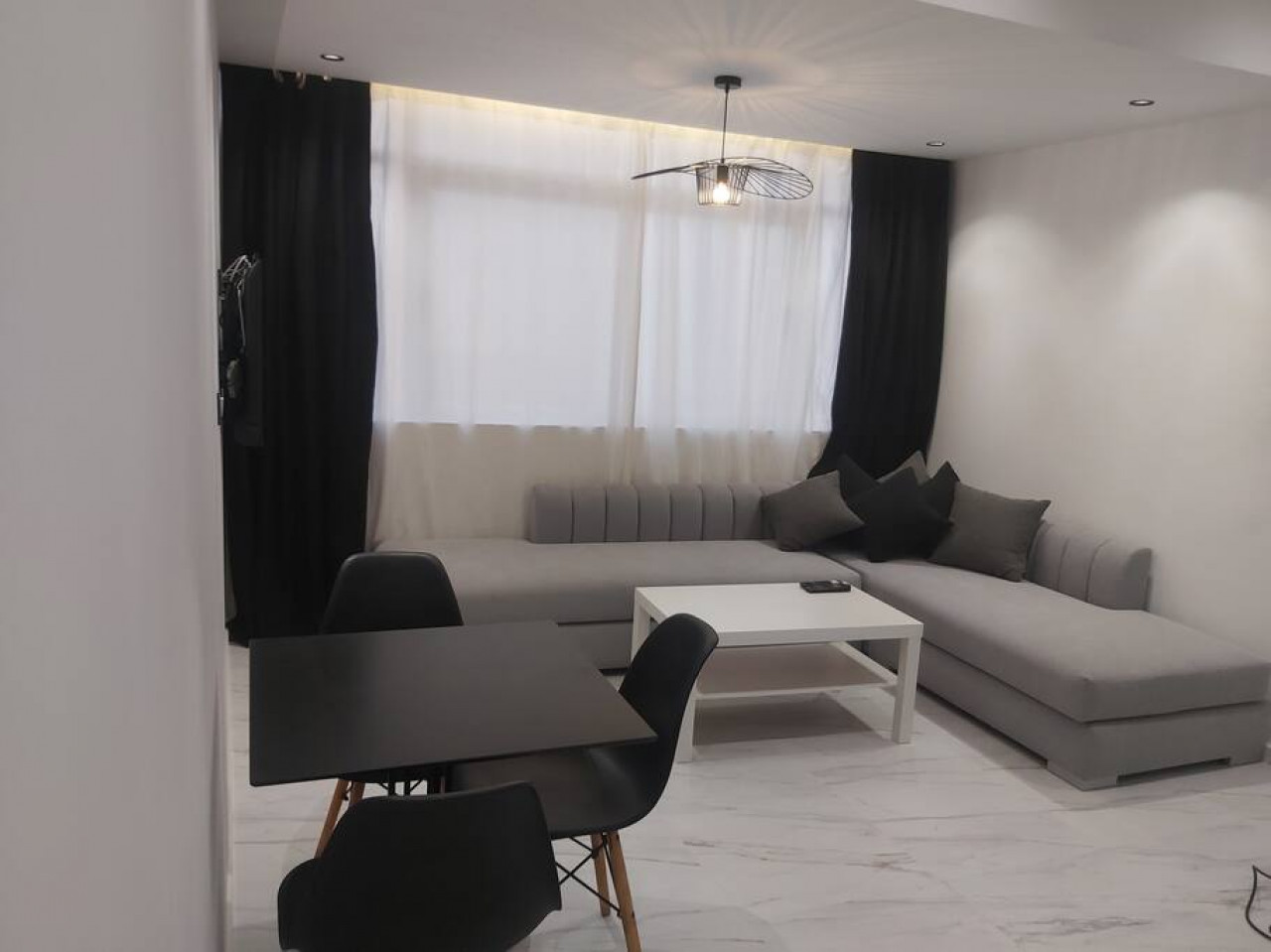 101 · Appartement luxueux au centre, plage à 1min.