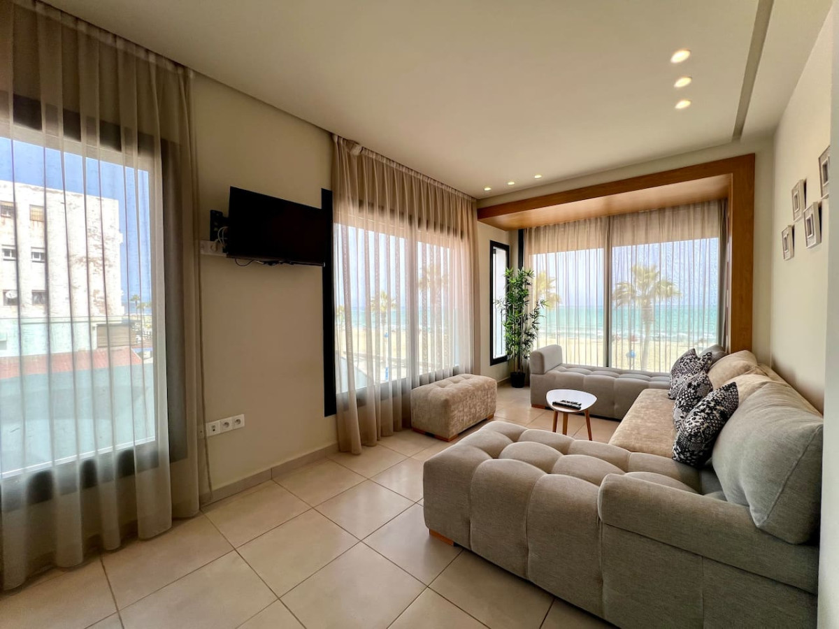 C1 · Peaceful Oasis With Sea View