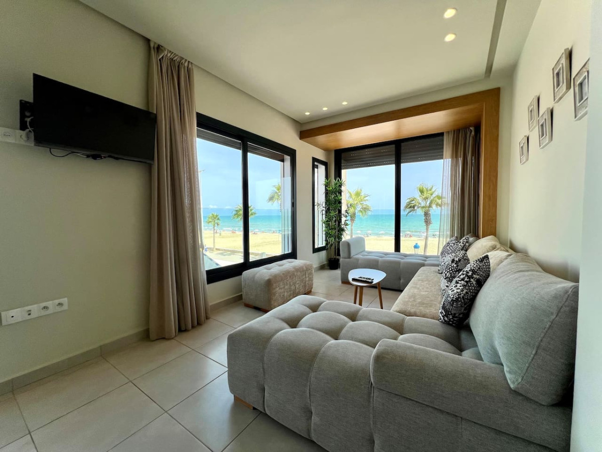 C1 · Peaceful Oasis With Sea View