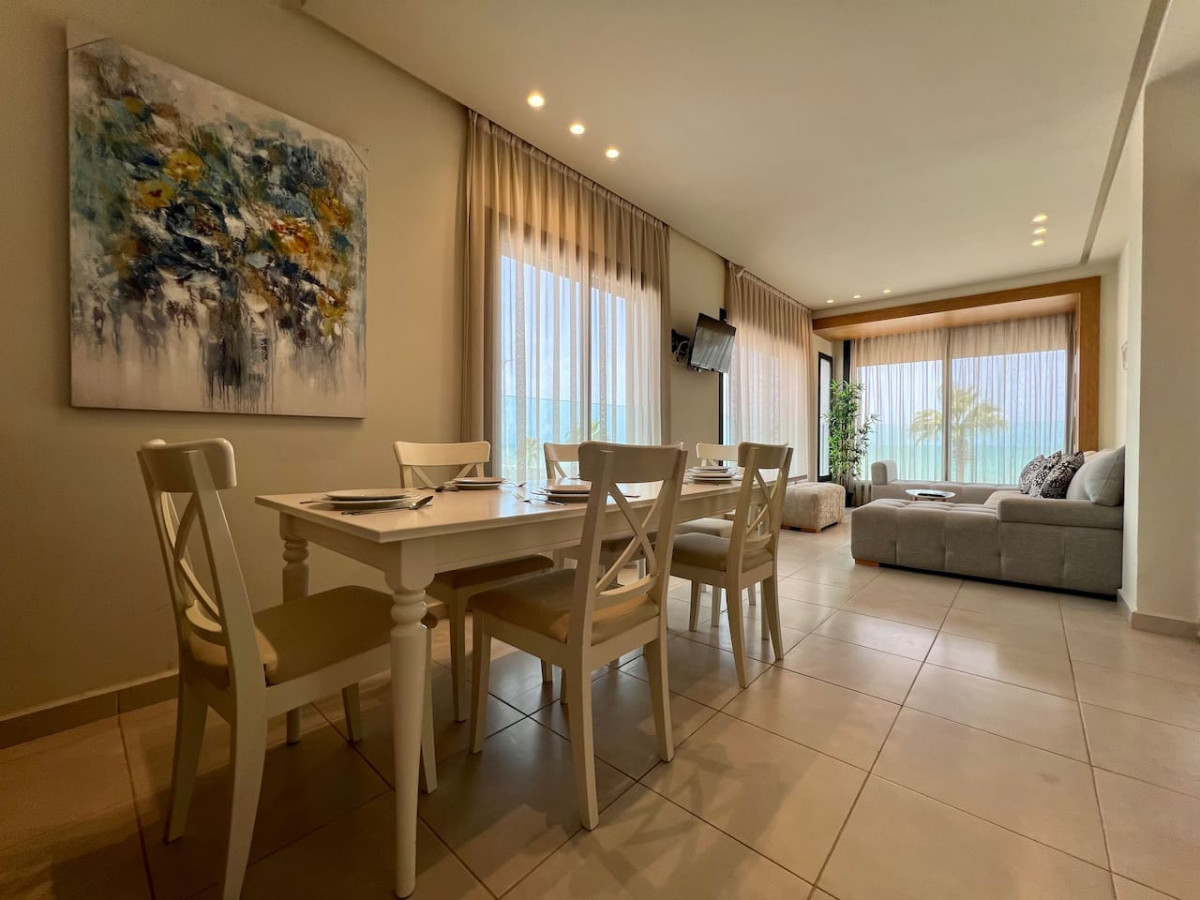 C1 · Peaceful Oasis With Sea View