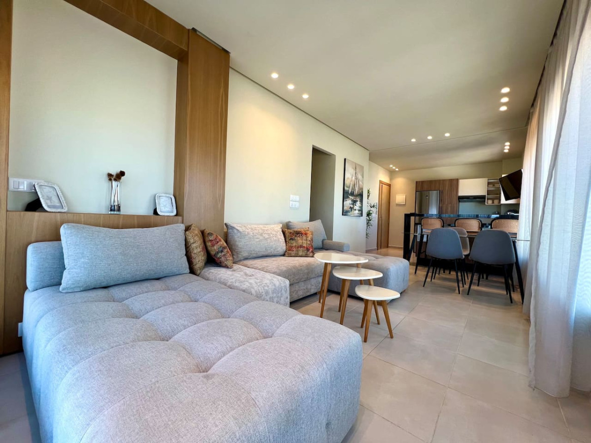 C5 · Sun And Sea Apartment