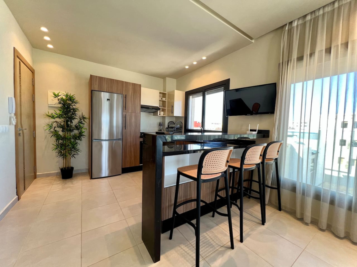 C5 · Sun And Sea Apartment