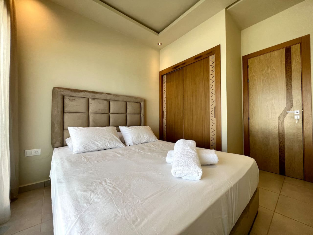 C5 · Sun And Sea Apartment