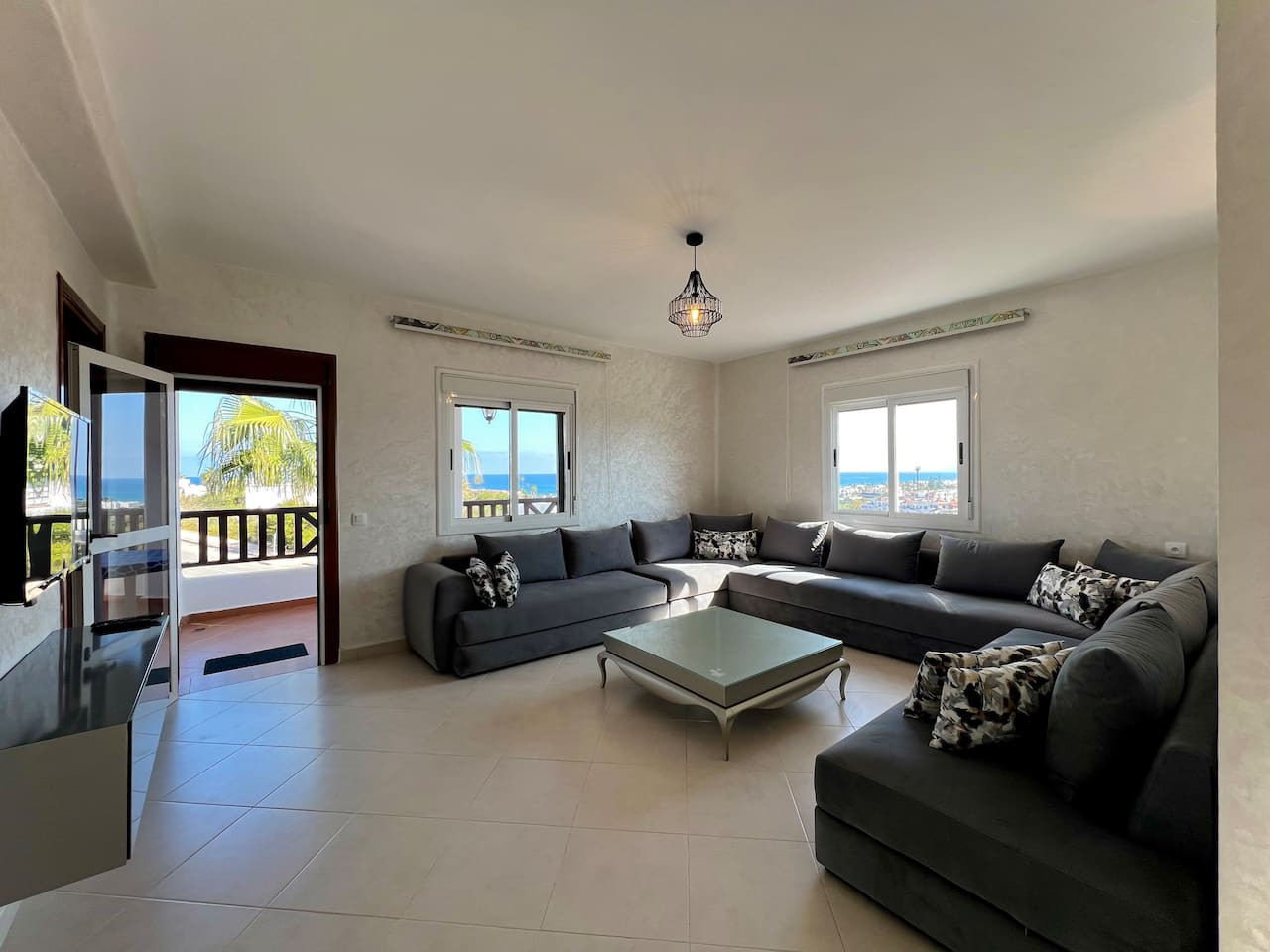 CA18 · Blue Paradise