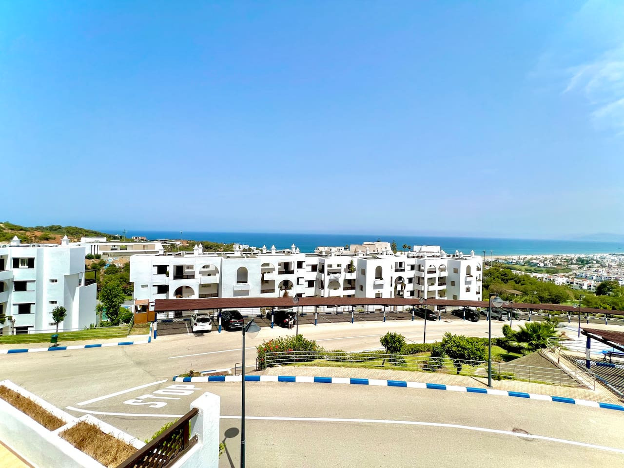T3B10 · Coastal Elegance - Bella Vista