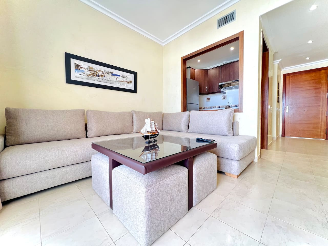 T3B10 · Coastal Elegance - Bella Vista