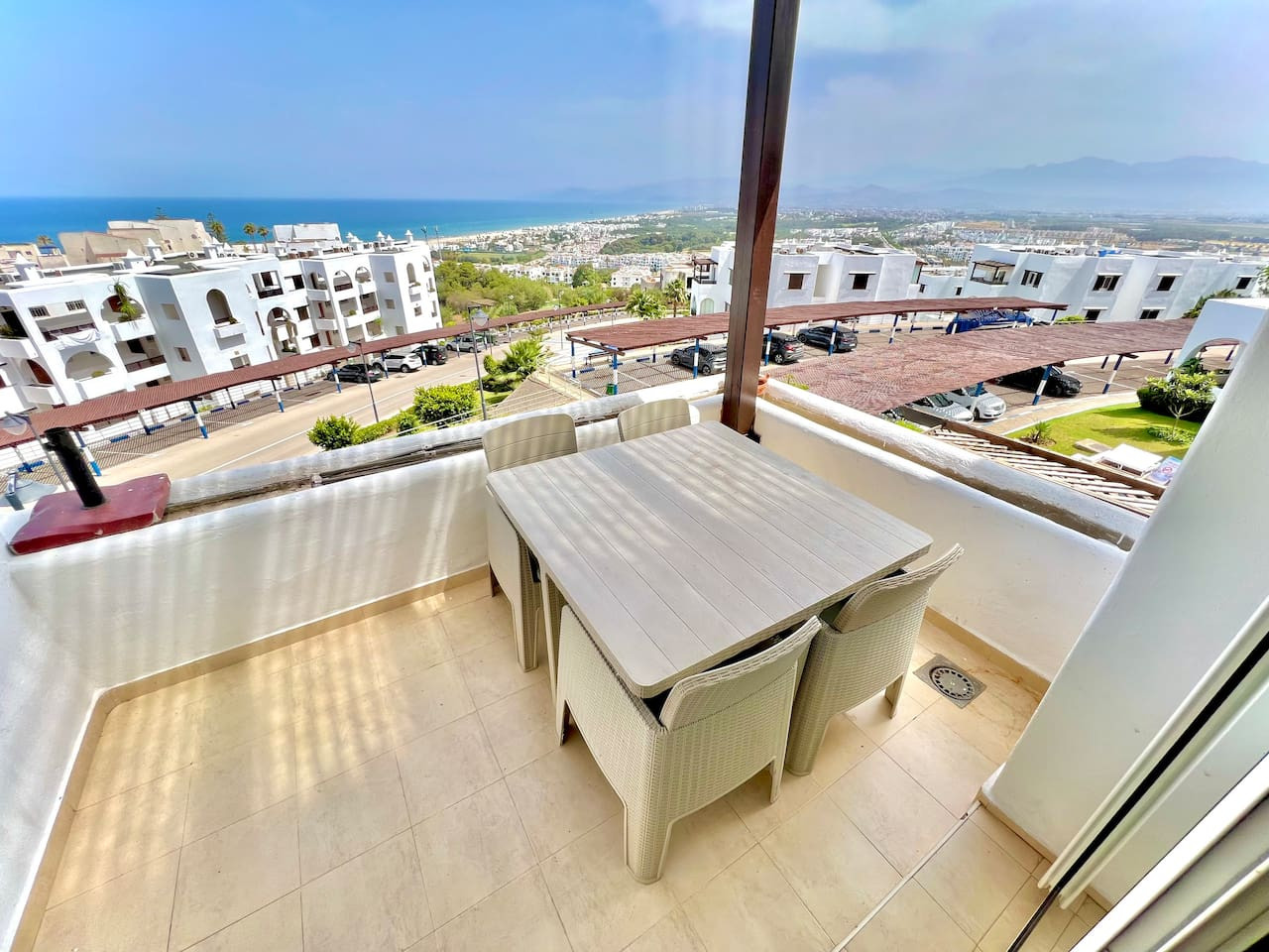 T3B10 · Coastal Elegance - Bella Vista