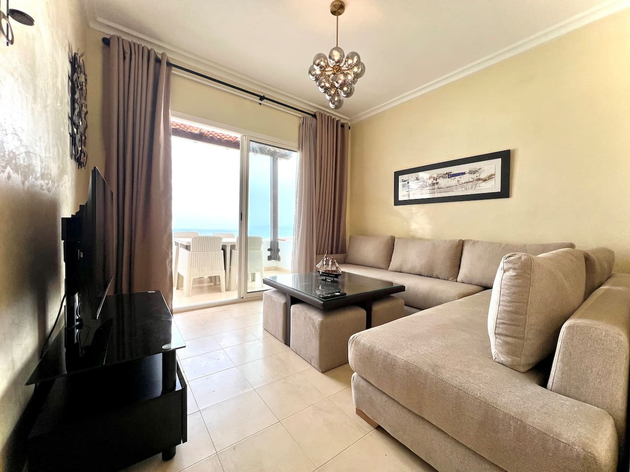 T3B10 · Coastal Elegance - Bella Vista