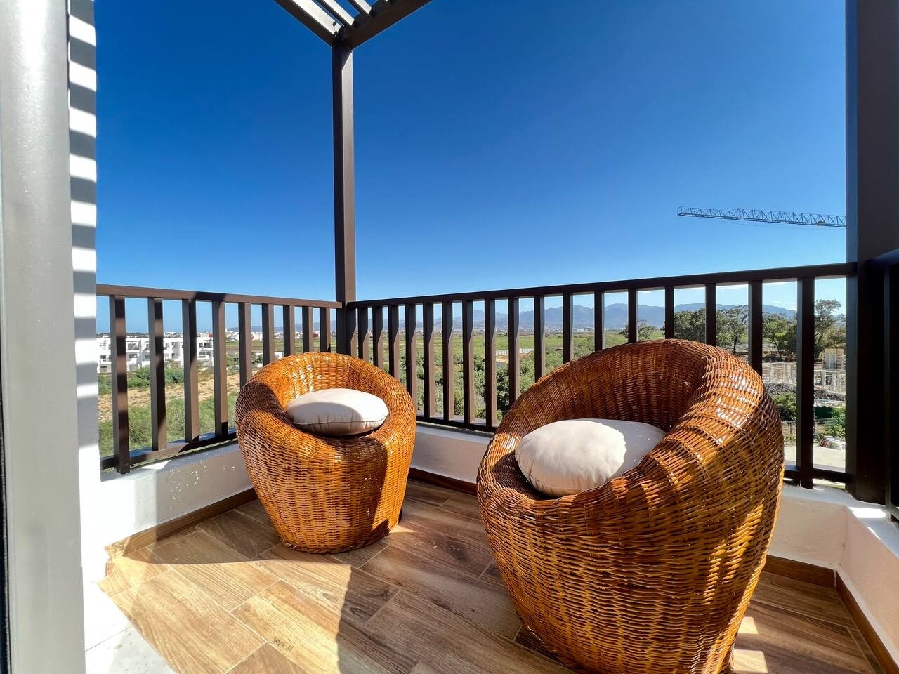 CH77 · Blue Horizon - Cabo Huerto Del Rio