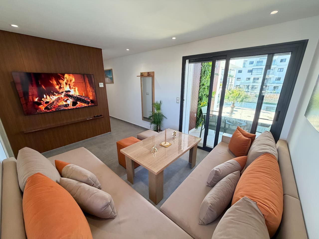 CMB612 · Sunset Paradise - Casas Del Mar