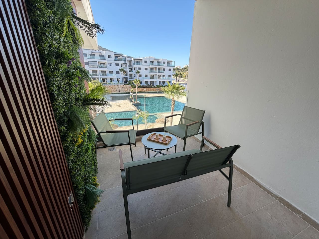 CMB612 · Sunset Paradise - Casas Del Mar
