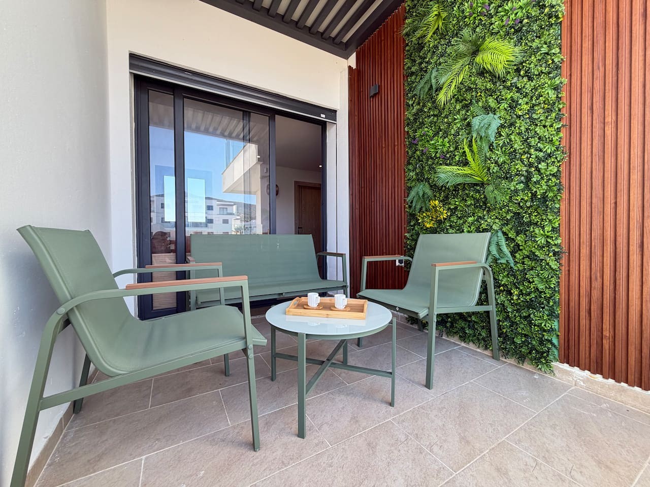 CMB612 · Sunset Paradise - Casas Del Mar