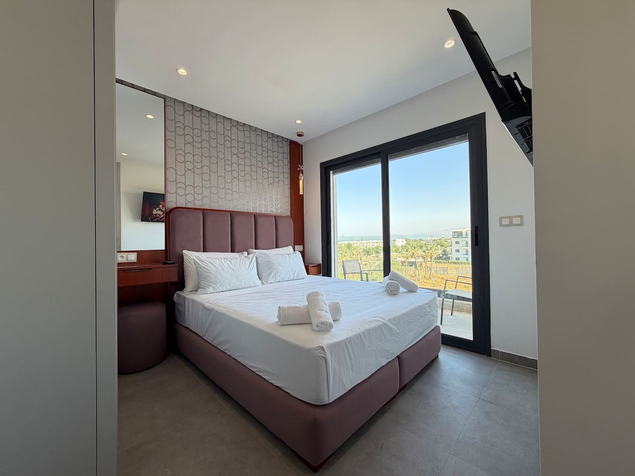CMB612 · Sunset Paradise - Casas Del Mar