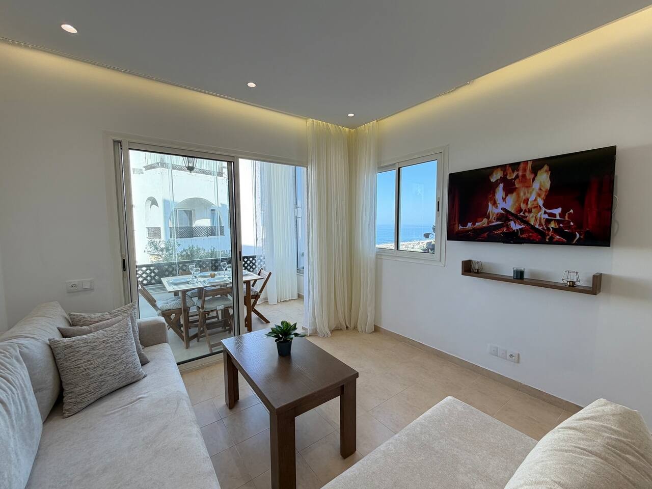 T3D8 · Panoramic View - Bella Vista