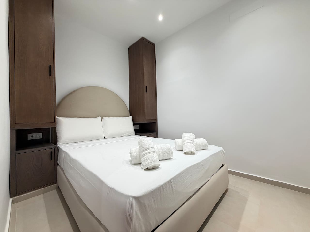 203 · Diamond Nest