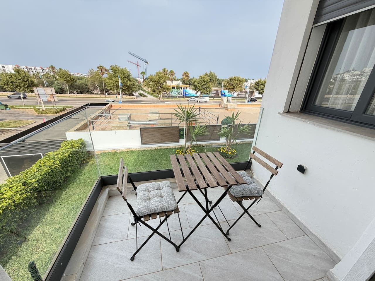 CMB25 · Modern Pearl - Casas Del Mar