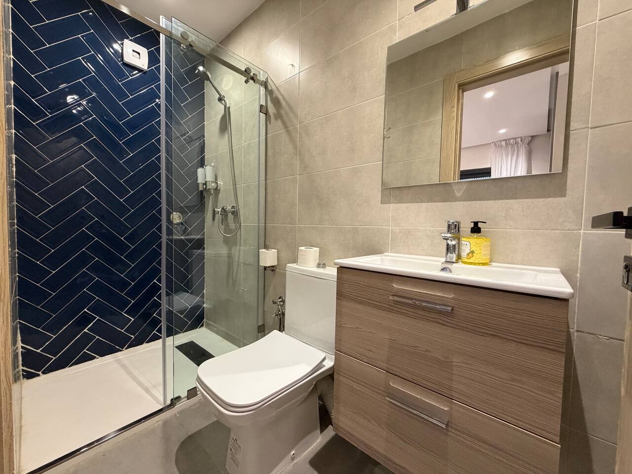 CMB512 · Marine Harmony - Casas Del Mar