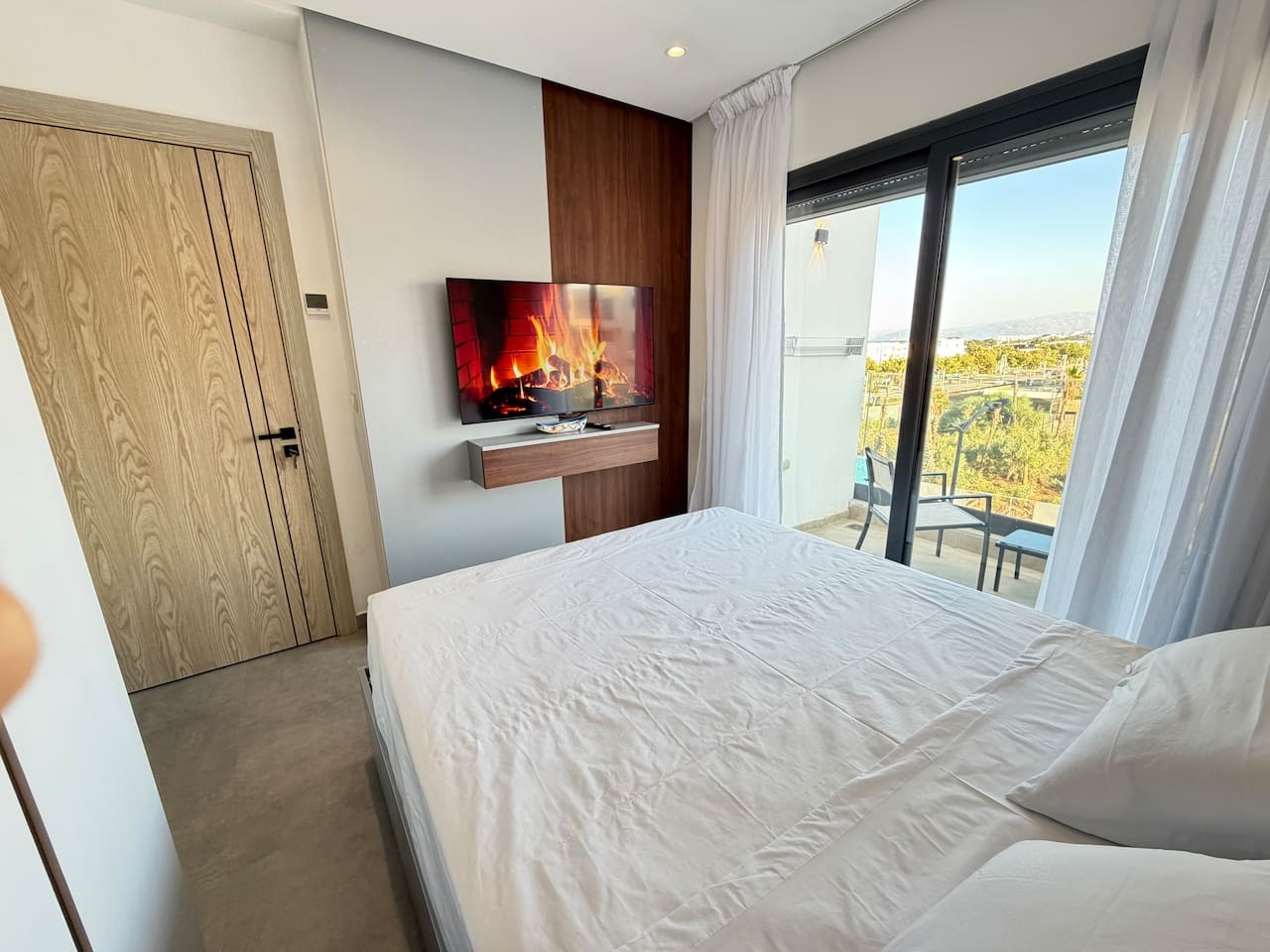 CMB512 · Marine Harmony - Casas Del Mar